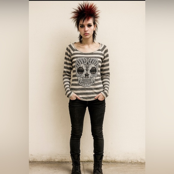 Hot Topic Tops - Hot Topic Black White Striped Y2K Grunge Punk Long Sleeve Skull Sweater Top Sz S